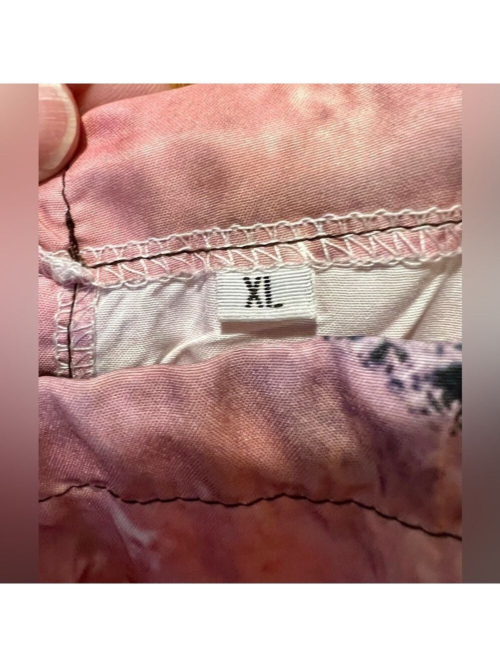 New Women’s Abstract Face Print Camisole Size XL - Picture 13 of 16